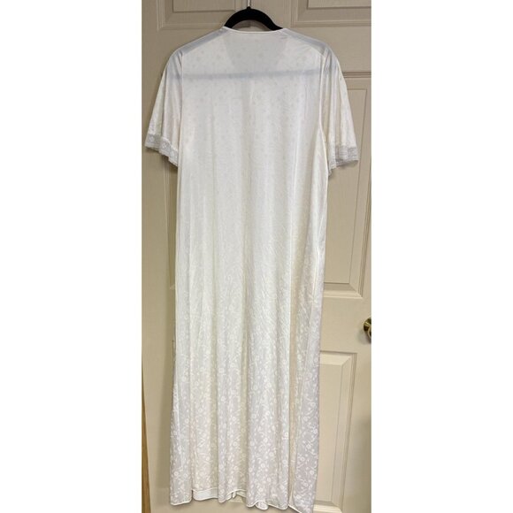 Vanity Fair VTG Women’s Robe Medium Pink Roses Lace Nylon Button Short Sleeves - Picture 2 of 7